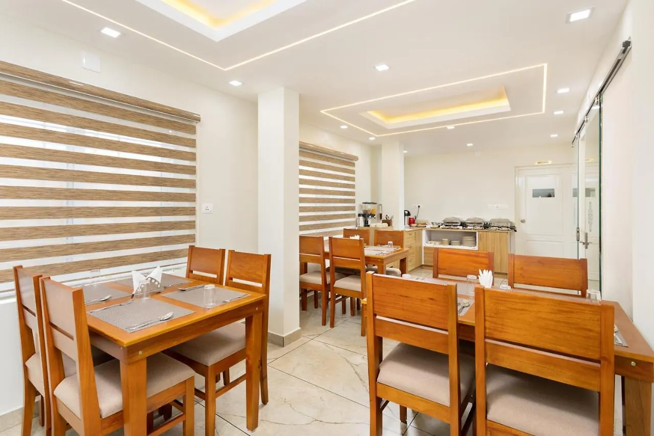 Esaa Airport Hotel Kochi الهند