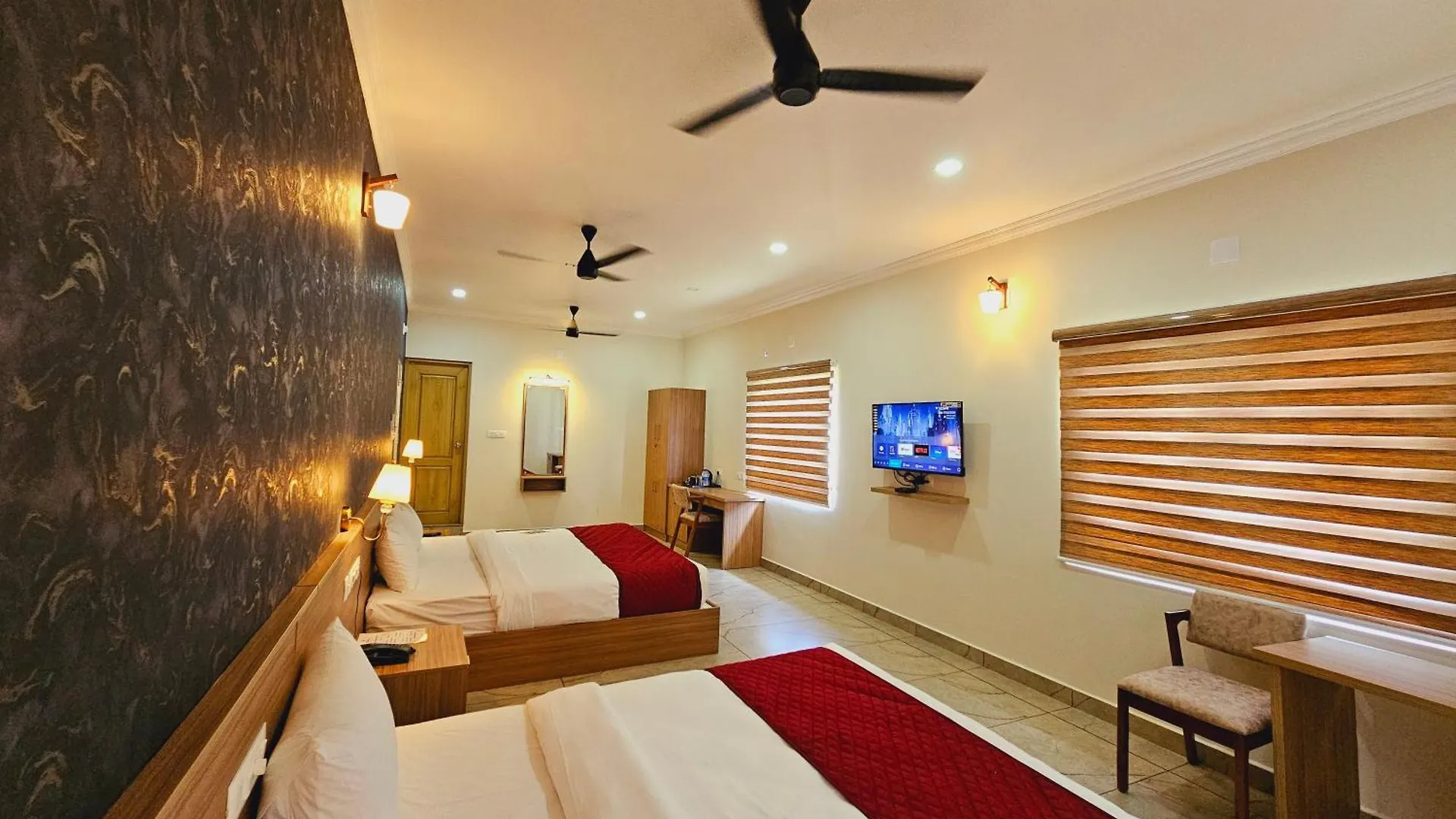 Esaa Airport Hotel Kochi الهند