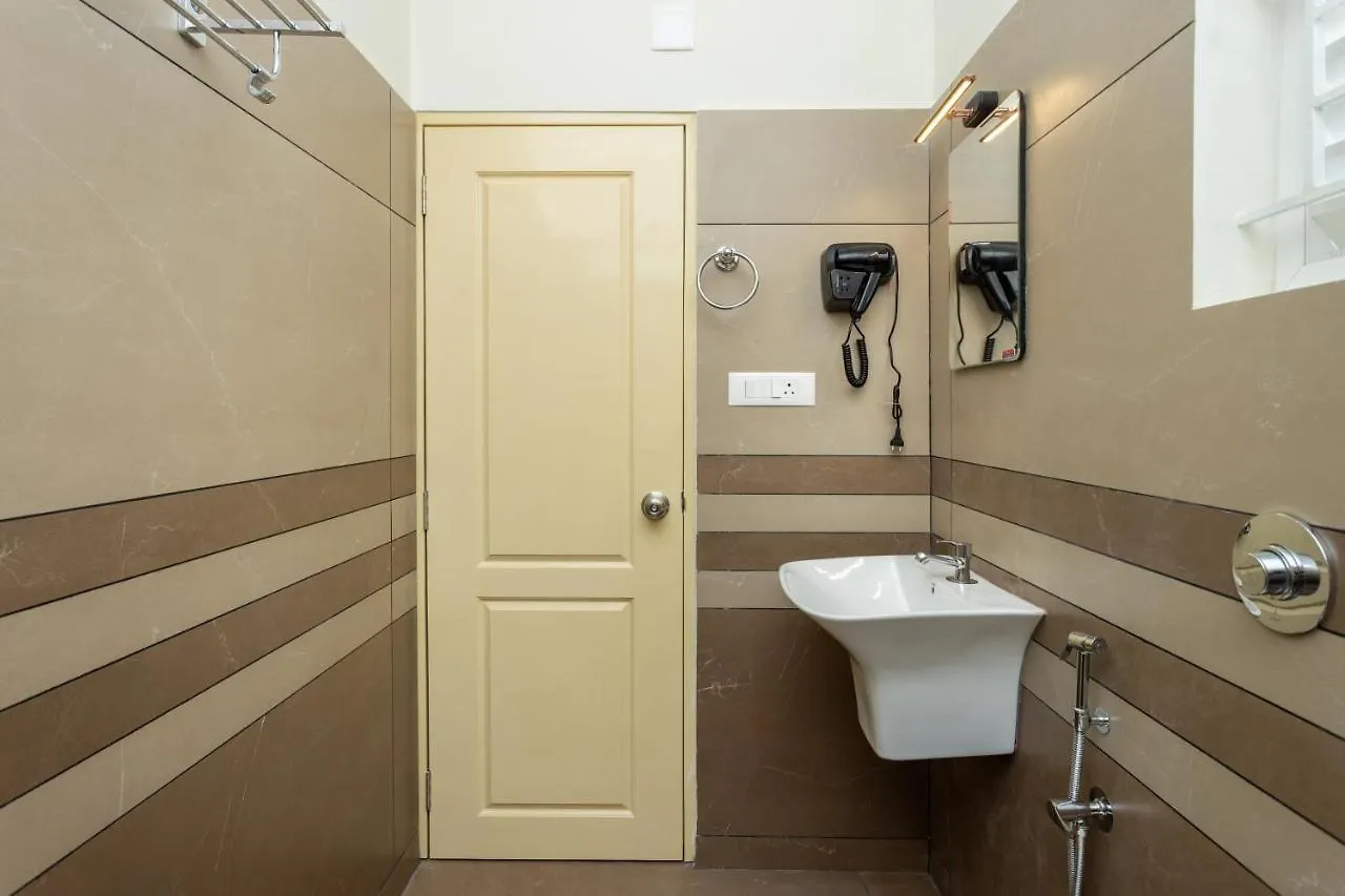 Esaa Airport Hotel Kochi
